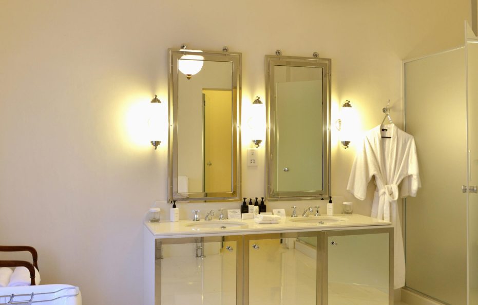 Presidential Livingstone Suite
