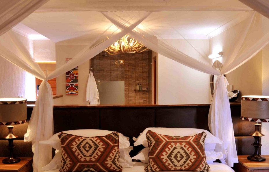 Victoria Falls Safari Club Room