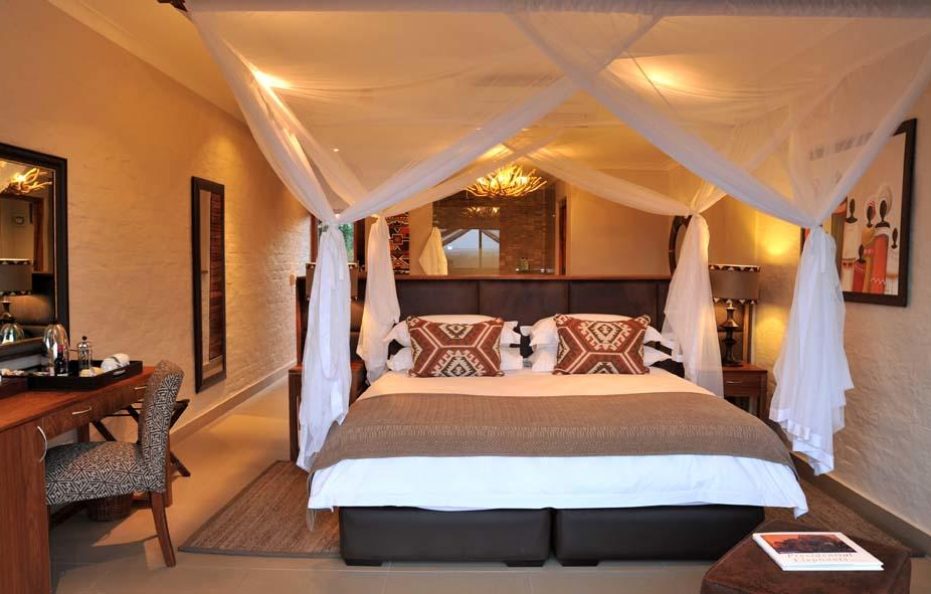 Victoria Falls Safari Club Room
