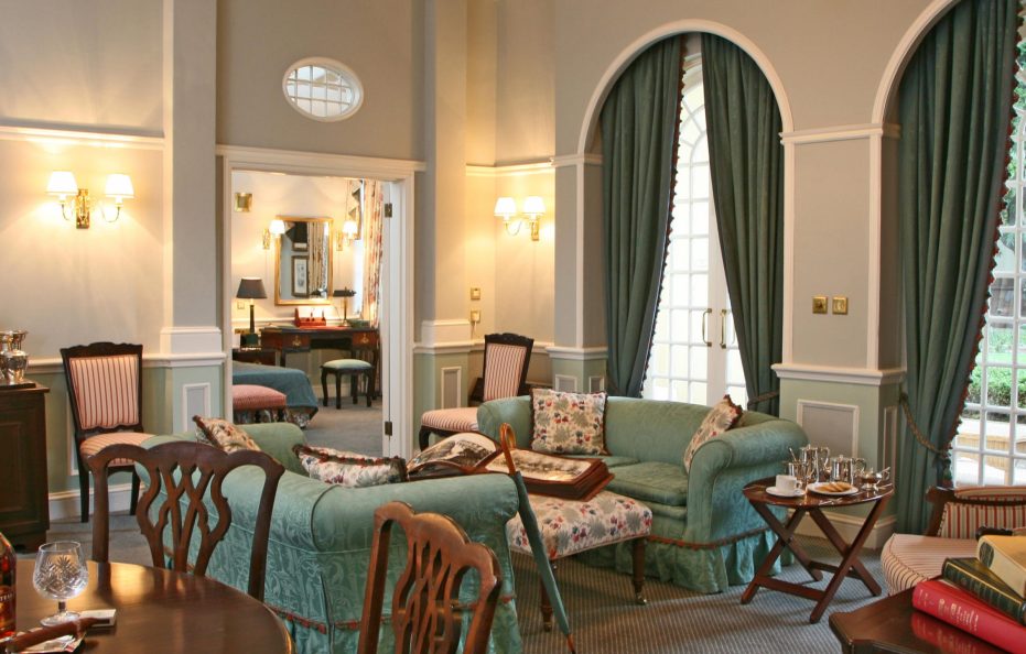 Royal Batoka Suite