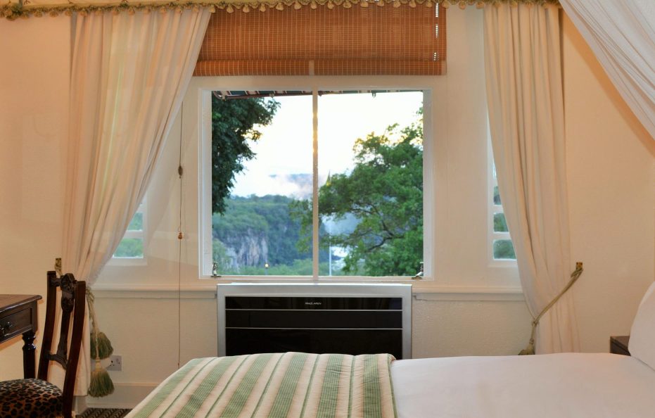 Royal Batoka Suite