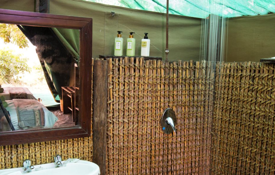 Chilo Gorge Tented Camp (at Mahove)