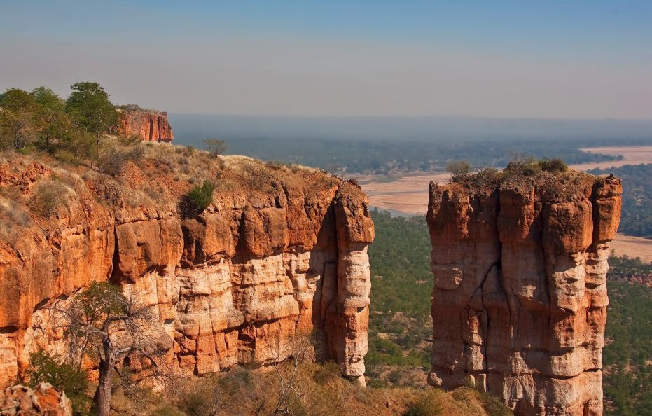 Chilo Gorge Safari Lodge